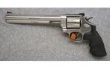 Smith & Wesson ~ 629-5 ~ Classic DX ~ .44 Mag. - 2 of 2