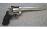 Smith & Wesson ~ 629-5 ~ Classic DX ~ .44 Mag. - 1 of 2