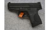 Smith & Wesson ~ M&P 40c ~ .40 S&W - 2 of 2