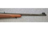 Winchester ~ Model 70 Pre-64 Featherweight ~ .243 Win. - 4 of 9