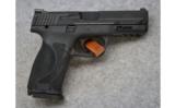 Smith & Wesson ~ M&P 9 ~ 9mm Para. - 1 of 2