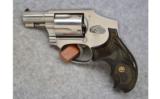 Smith & Wesson ~ Model 940-1 ~ 9mm Para. - 2 of 2