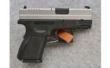 Springfield Armory ~ XD-40 Sub-Compact ~ .40 S&W - 1 of 2