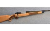 Winchester ~ Model 70 Classic 