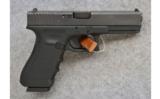 Glock ~ Model 22 Gen3 ~ .40 S&W. - 1 of 2