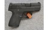 Smith & Wesson ~ M&P9 Shield ~ 9mm Para. - 1 of 2