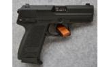 Heckler & Koch ~ USP Compact ~ .40 S&W, - 1 of 2