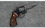 Smith & Wesson ~ 19-2 ~ .357 Mag