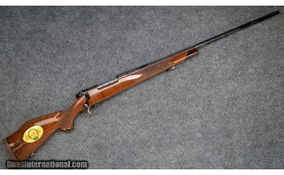 Weatherby ~ Mark V ~ .300 Wby Mag