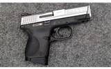 S&W ~ M&P40C ~ .40 S&W - 1 of 4