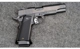 Para Ordnance ~ Pro Custom 40 ~ .40 S&W - 1 of 4