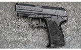 HK ~ USP Compact ~ .40 S&W - 2 of 4