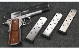 SIG Sauer ~ 1911 STX ~ .45 Auto - 1 of 4