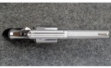 S&W ~ 64-8 ~ .38 Spl - 3 of 4