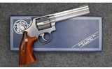S&W ~ 686-3 "With the Wolfhounds" ~ .357 Mag - 1 of 5