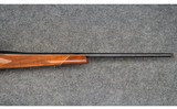 Weatherby ~ Mark V ~ .300 Wby Mag - 4 of 11