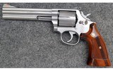 S&W ~ 686-3 ~ .357 Mag - 2 of 4