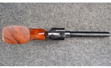 S&W ~ 586 ~ .357 Mag - 4 of 4