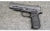 SIG Sauer ~ P320 ~ 9x19 - 2 of 4