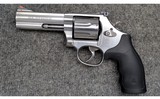 S&W ~ 686-6 ~ .357 Mag - 2 of 4