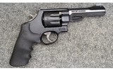 S&W ~ 327 TRR8 ~ .357 Mag - 1 of 4