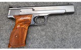 S&W ~ 41 ~ .22 LR - 1 of 4