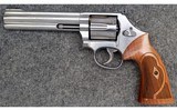 S&W ~ 686-6 ~ .357 Mag - 2 of 4