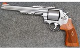 S&W ~ 629-8 Perf Ctr Hunter ~ .44 Mag - 2 of 4