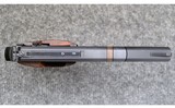 S&W ~ 422 ~ .22 LR - 3 of 4