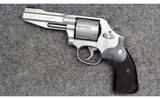 S&W ~ 686-6 ~ .357 Mag - 2 of 4
