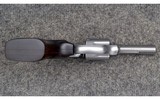 Taurus ~ 856 Executive Grade ~ .38 Spl - 4 of 4