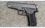 SIG Sauer ~ P226 40th Anniversary ~ 9x19 - 2 of 4