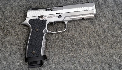 SIG Sauer ~ P320-XFIVE SXG ~ 9x19