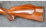 Weatherby ~ Mark V ~ .300 Wby Mag - 7 of 11