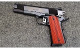 Les Baer ~ Custom Carry ~ .45 Auto - 2 of 4