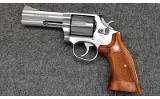 S&W ~ 686-2 ~ .357 Mag - 2 of 7