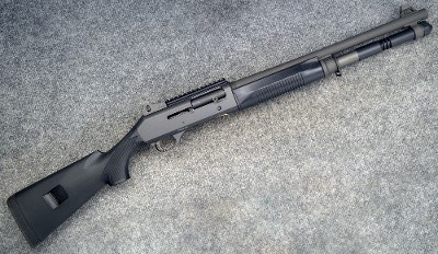 Benelli ~ M4 Tactical ~ 12 Ga
