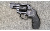S&W ~ 315 ~ .38 Spl - 2 of 4