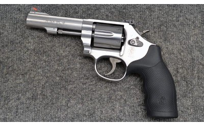 S&W ~ 67-5 ~ .38 Spl - Image 2 of 4