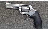 S&W ~ 686-6 ~ .357 Mag - 2 of 4