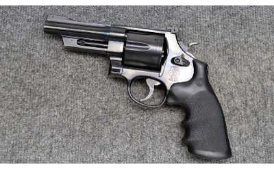 S&W ~ 29-8 Mtn Gun ~ .44 Mag - Image 2 of 4