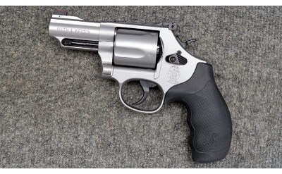 S&W ~ 69 Combat Magnum ~ .44 Mag - Image 2 of 4