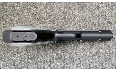 Nighthawk Custom ~ Ladyhawk-T ~ 9x19 - Image 4 of 4