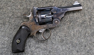 Webley & Scott ~ Mark V Pocket ~ .38/200 - Image 1 of 5
