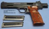 Smith & Wesson, Model 41 - 5 of 9
