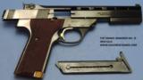 High Standard (Hamden, Ct.) "The Victor" 5 1/2" barrel, Caliber .22 LR - 4 of 7