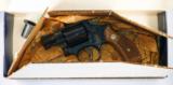 Smith & Wesson, 10-7 With Box, Cal. .38 Spec. 2