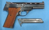High Standard (Hamden, CT), " Victor" Supermatic" .Cal. .22 LR Rare 4 1/2" Barrel, Ser. 2303449 - 2 of 5