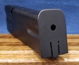 Inglis, FN Browning (Rig) Cal. 9mm Ser. 3CH75XX, - 12 of 12