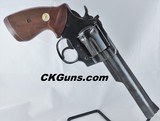 Colt Trooper, Mk III, Cal. .22 Mag. Ser. Mfg. 1980. Rare and minty! - 1 of 17